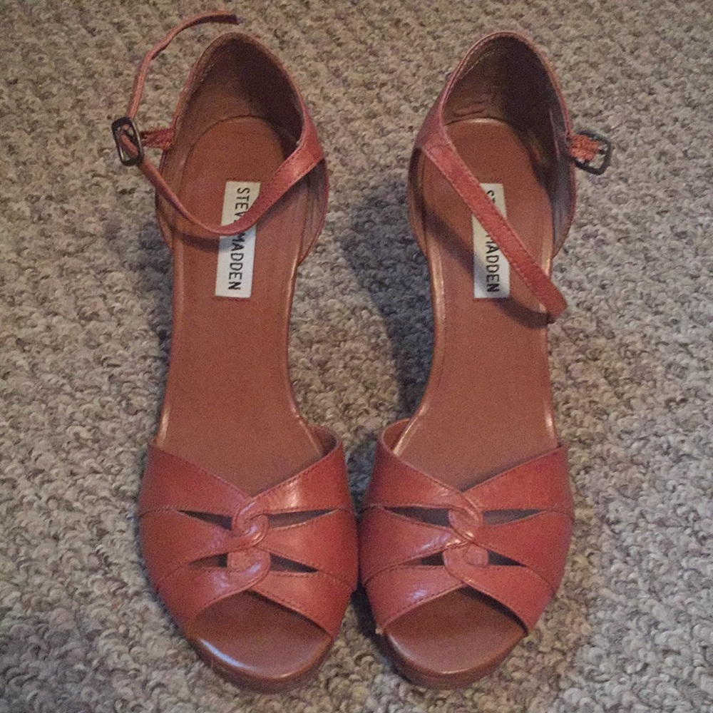 Steve Madden wedge sandals